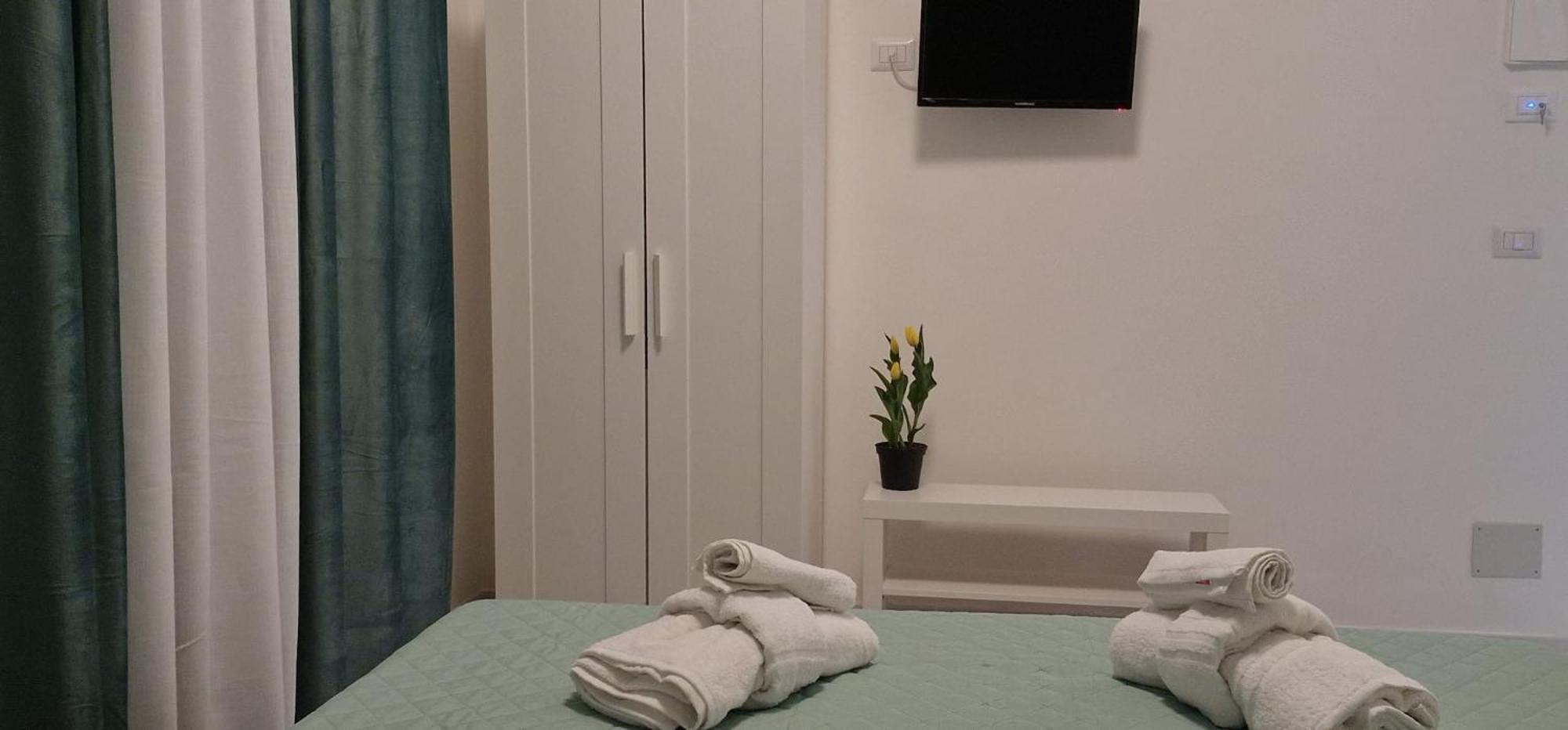 Bed and Breakfast La Stazione 92 Катанія Екстер'єр фото